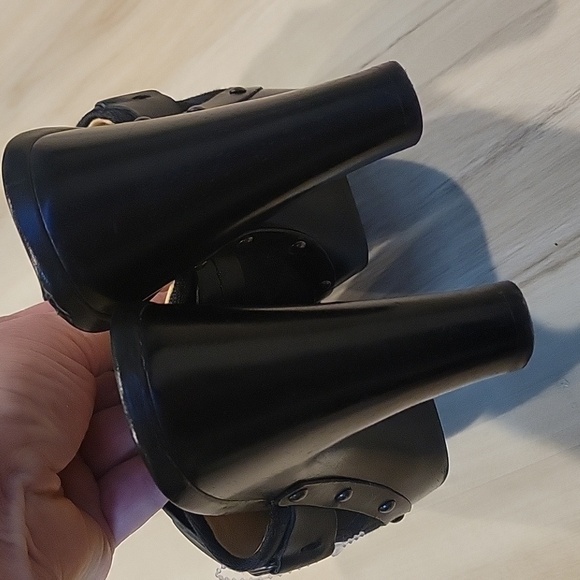 COACH Black Ivy C Signature Logo Fabric Clogs Mules Wooden Heels 7. - Picture 8 of 10